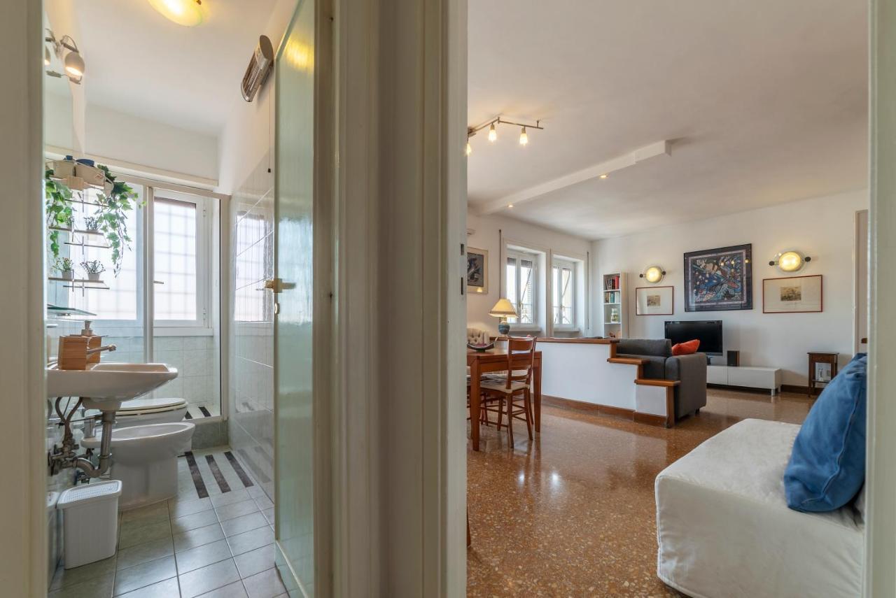 Apartment Roomy And Bright With Terrace Rome